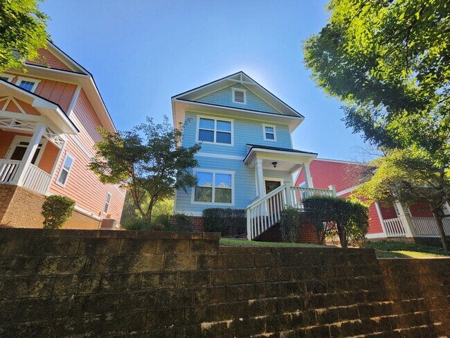 Foto del edificio - 2100 Lakeside Dr