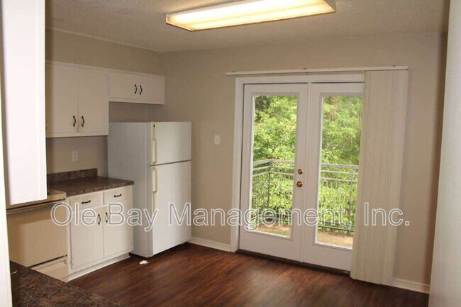 Foto del edificio - 4009 Old Shell Rd