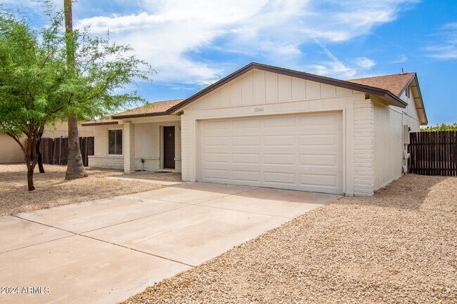 Building Photo - 12440 N 47th Ave