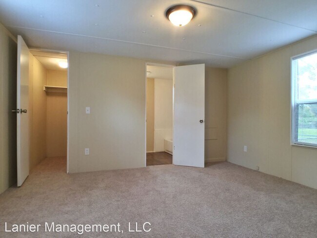 Building Photo - 2 br, 2 bath House - 1946 Goshen Rd
