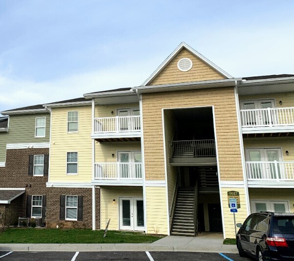 Building Photo - 9615 Cooper Church Dr