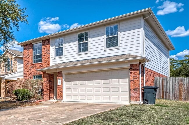 Building Photo - 31722 Royal Woods Ct