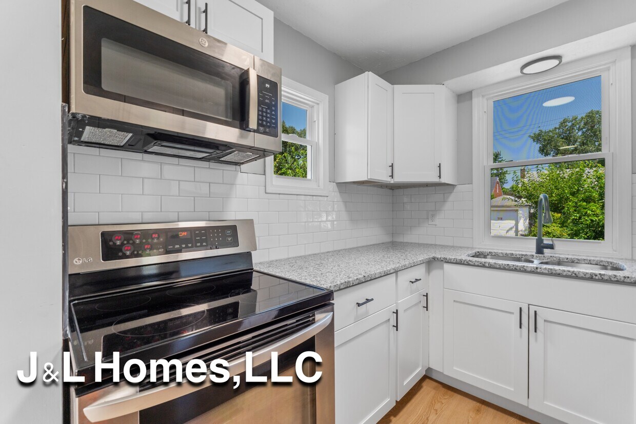Foto principal - 568 Whitethorne Ave
