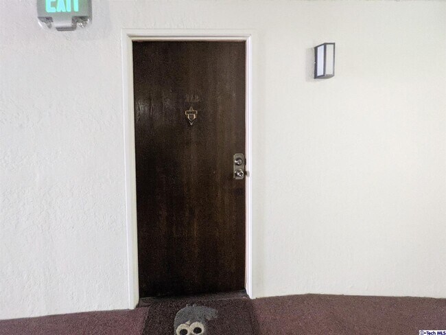 Building Photo - 515 N Jackson St