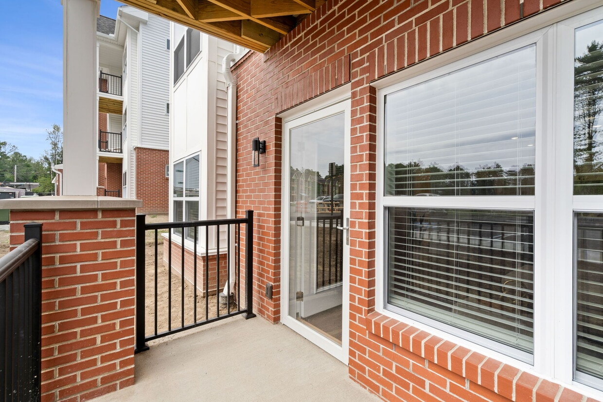 ●OUR HOUSE ミドル ○OUR HOUSE ミドル