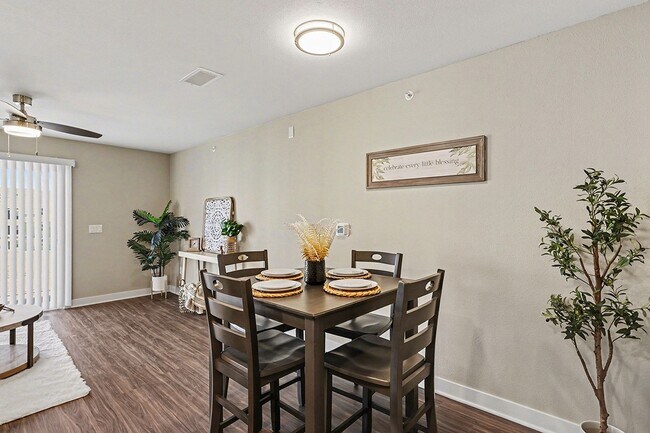 Building Photo - The Grove Apartment Homes