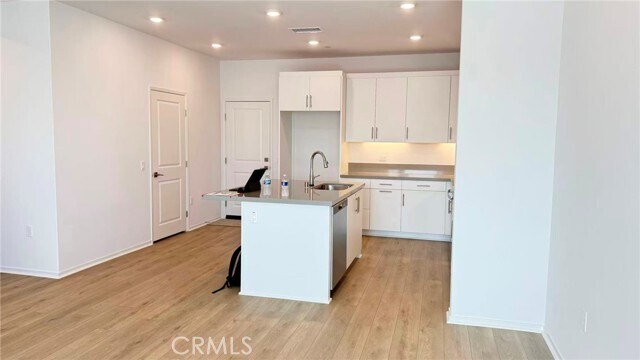 Foto del edificio - 3580 S Eichler Paseo