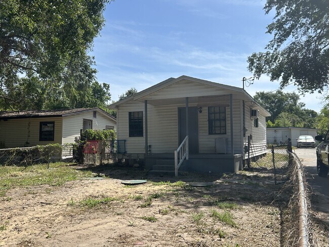 Building Photo - 1328 37th St NW