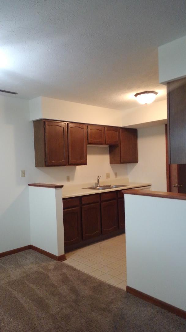 Interior - 1130 W Nobes Rd