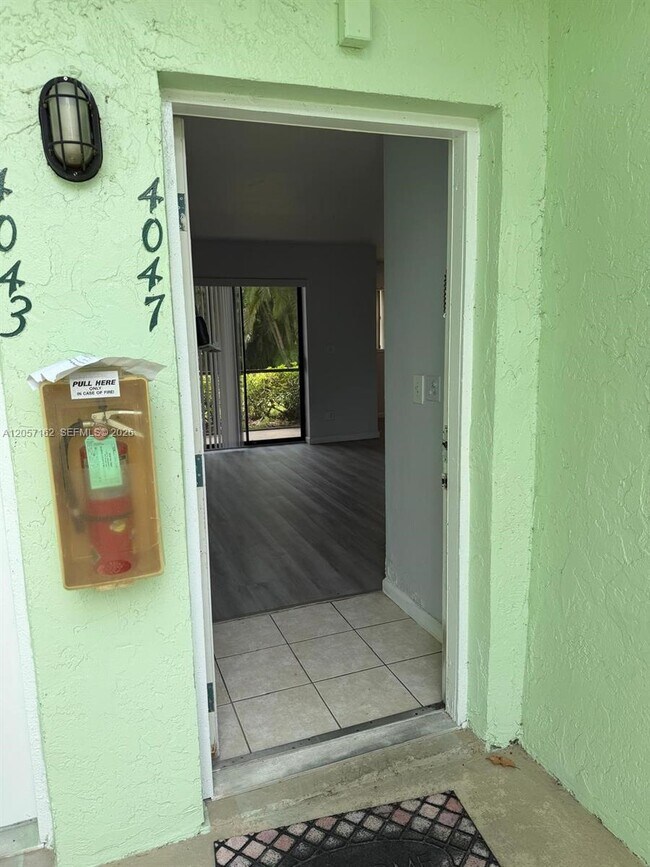 Building Photo - 4047 NW 87th Ave