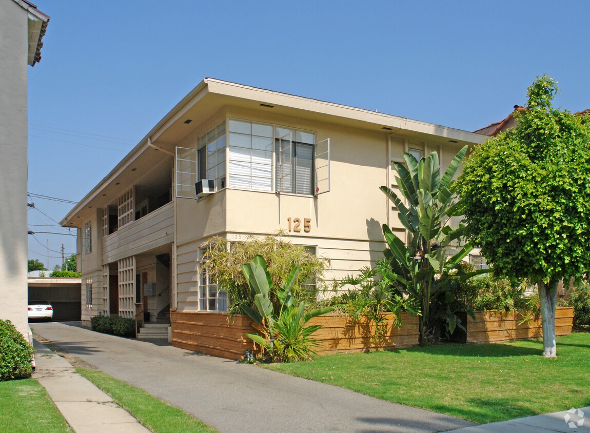 Building Photo - 125 N Hamilton Dr