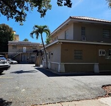 Building Photo - 1362 SW 2nd St