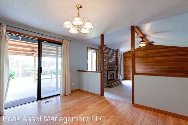 Building Photo - 3 br, 2 bath House - 3285 SW 176th Ave