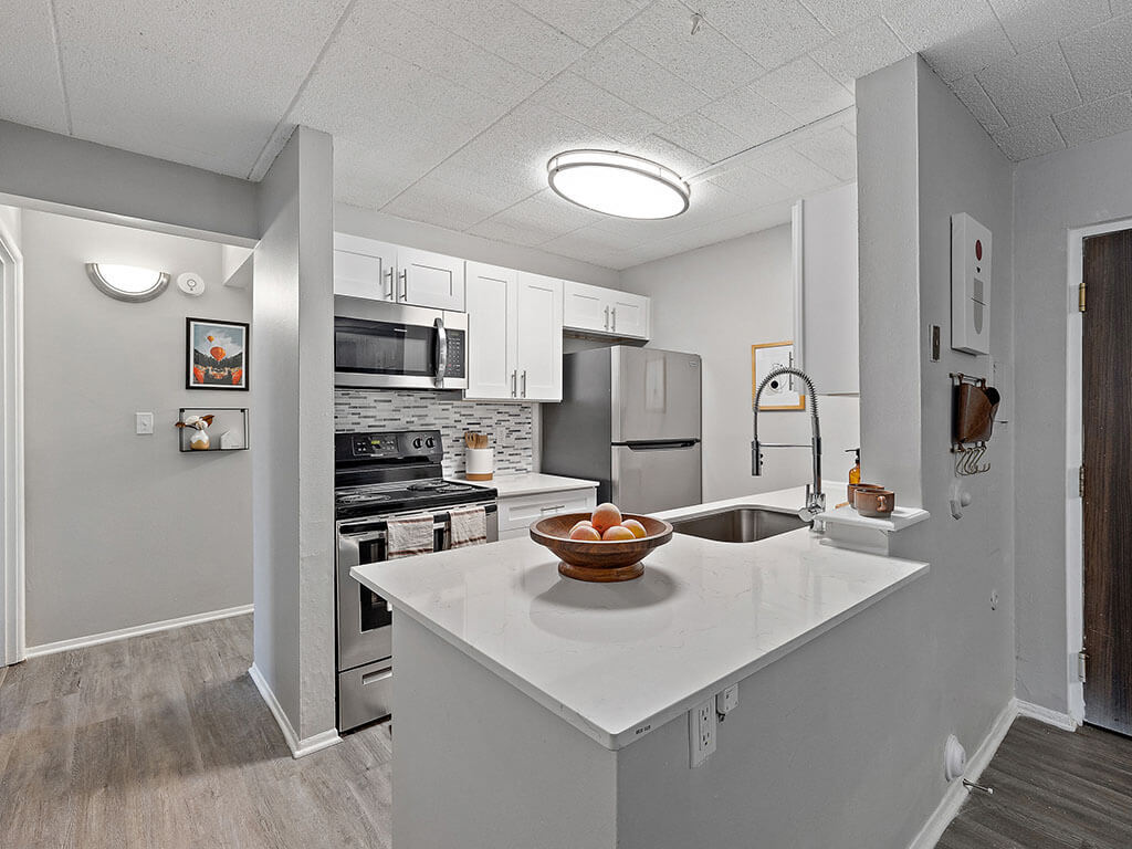 Foto principal - Southgate Apartments - Southgate, MI