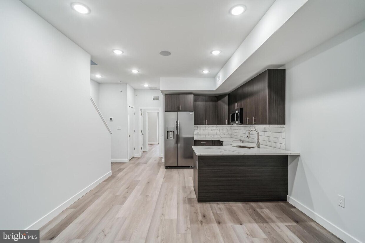 Foto principal - 2212 N Marshall St