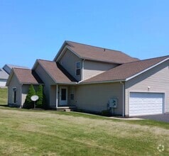 Building Photo - 2406 Meadow Spring Cir