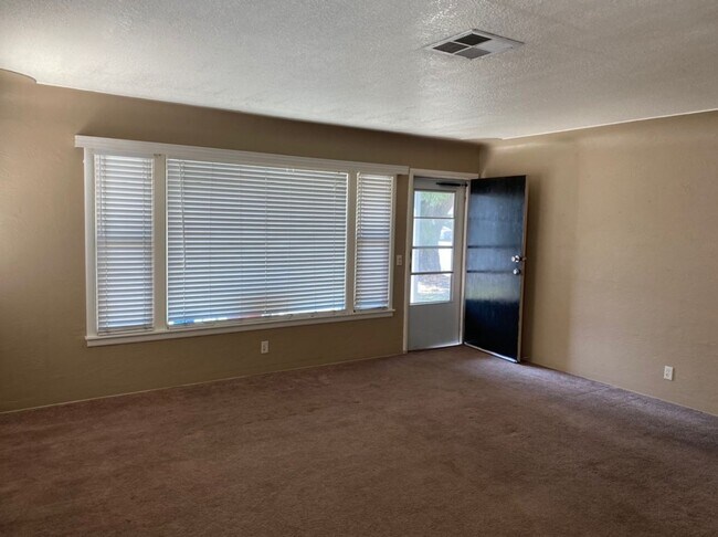 Building Photo - Two bedroom home available now!
