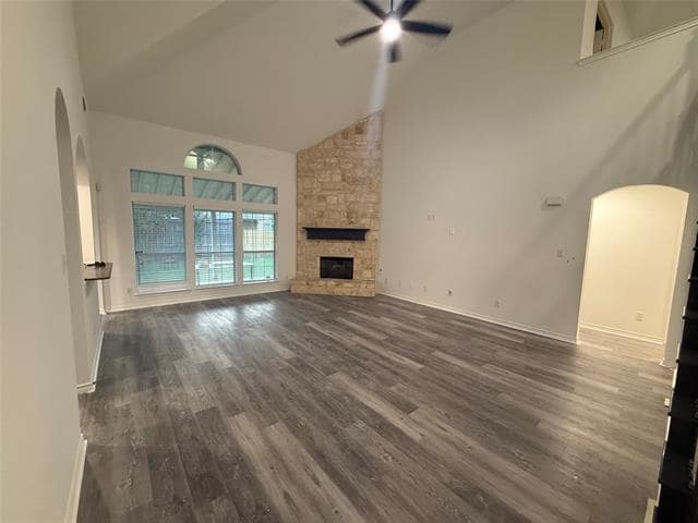 Foto del edificio - 12177 Salt Grass Ln