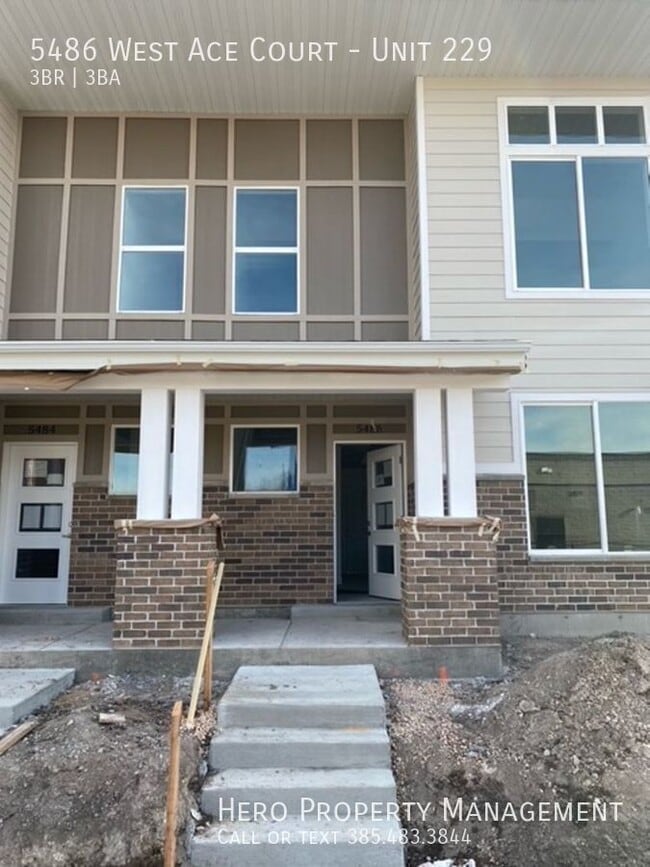 Building Photo - 5486 Ace Ct