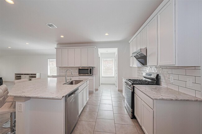 Building Photo - 29518 Paytons Park Ct