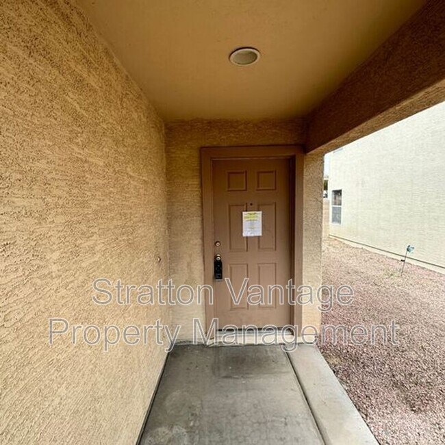 Foto del edificio - 12220 W Scotts Dr