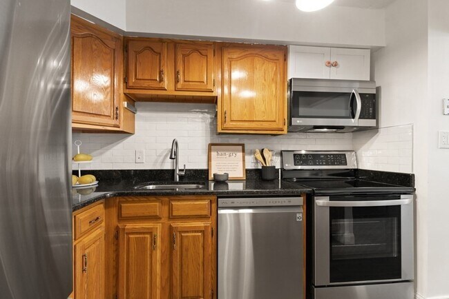 Foto del edificio - 4975 Washington St