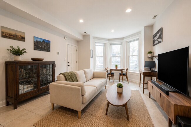 Foto del edificio - 1234 W Huron St