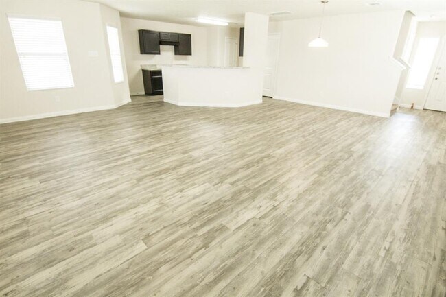 Building Photo - 957 Park Ridge Ct