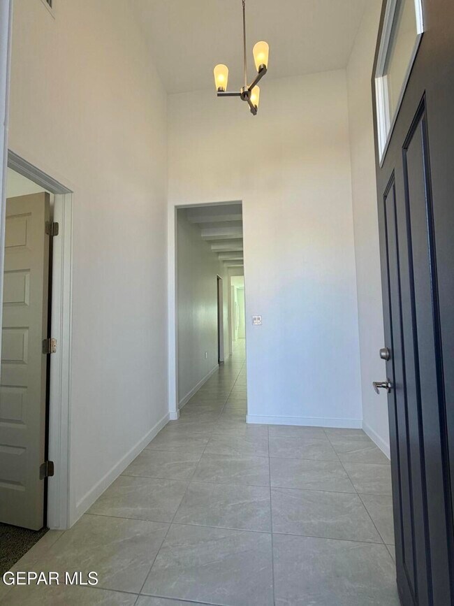 Foto del edificio - 13912 Garforth Ave