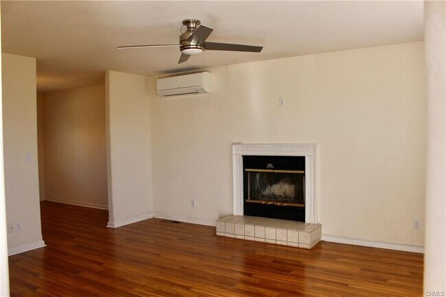 Foto del edificio - 15642 Little Peak Rd