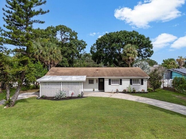 Building Photo - 8405 Stillbrook Ave