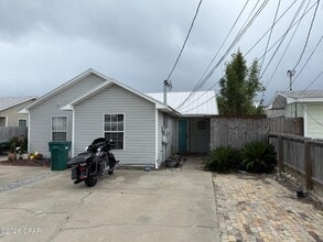 Building Photo - 5731 Pinetree Ave