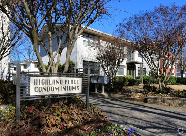 Highland Place Condominiums