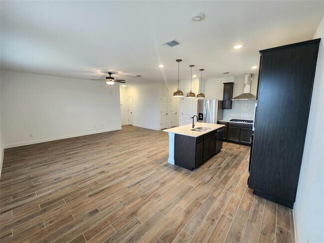 Building Photo - 12205 Paseo De Los Ln