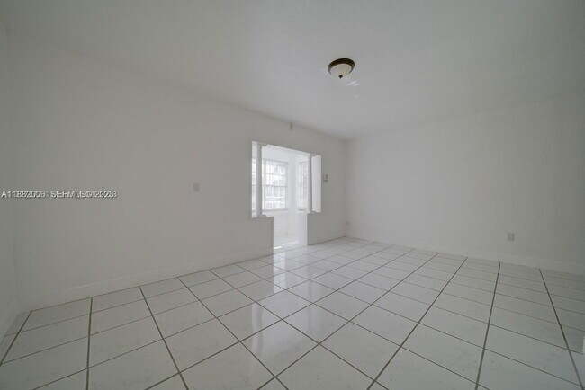 Building Photo - 1471 NW 93rd St