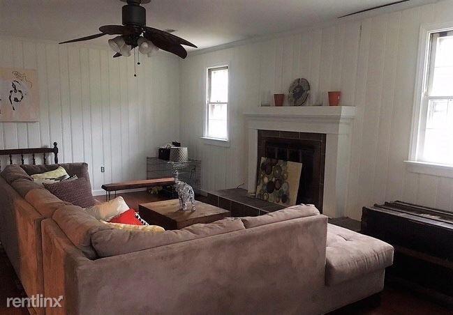 Foto del edificio - 2 br, 2 bath House - 1611 Glenside Dr