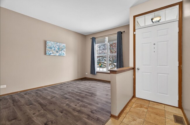 Building Photo - 2167 Rossiter Pkwy