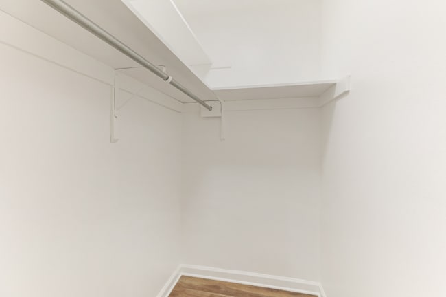 Building Photo - 1920 Pauger St