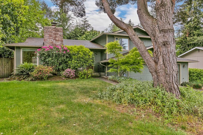 Foto del edificio - Spacious 3 Bedroom Home in Steilacoom