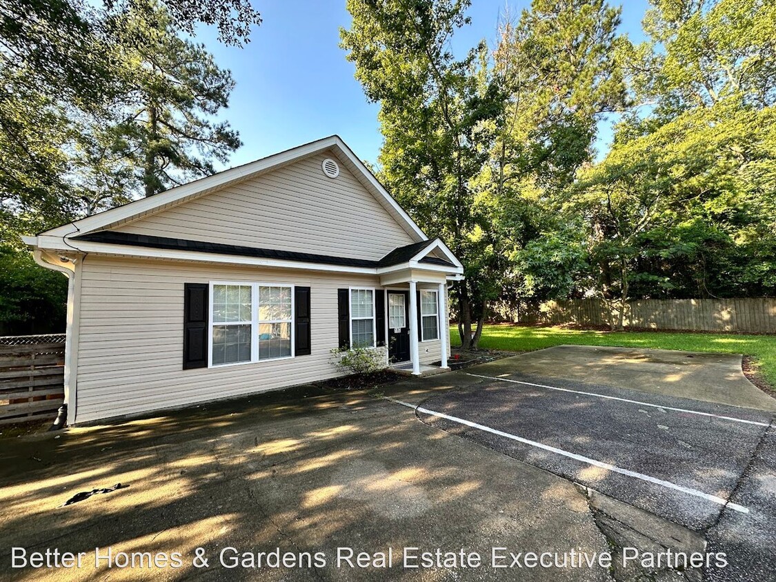 2 br, 2 bath House - 112 George Street - House Rental in Grovetown, GA ...