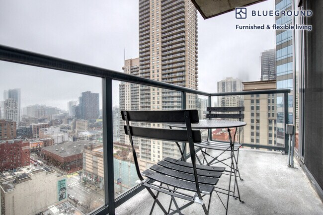Foto del edificio - 505 N State St