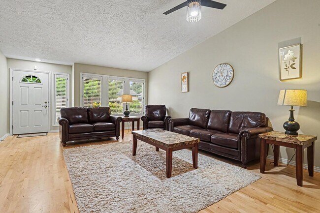 Foto del edificio - Luxury Single-Level Home Near the Boise River | Office + 3-Car Garage