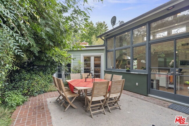 Foto del edificio - 354 14th St