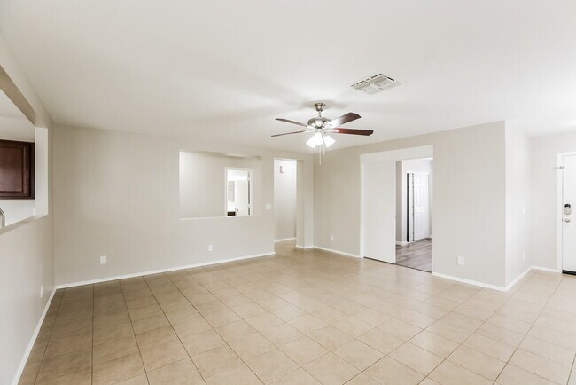 Building Photo - 15589 W Port Au Prince Ln