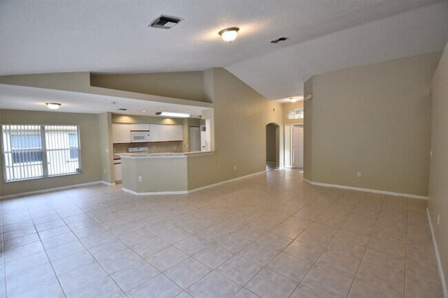 Foto del edificio - 6525 NW 54th Ct
