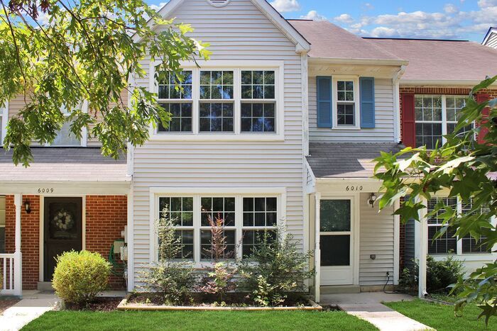 Primary Photo - 6010 Sirenia Pl