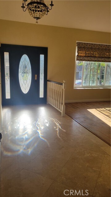 Foto del edificio - 5035 Vía Donaldo