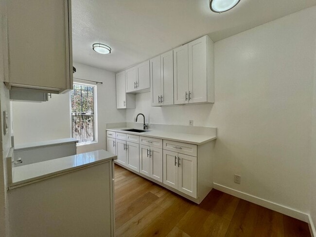 Foto del interior - 533 W. 75th Street