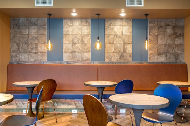 Building Photo - Pierpont By Urbana