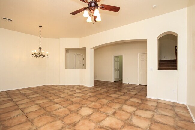 Building Photo - 10597 W Melinda Ln